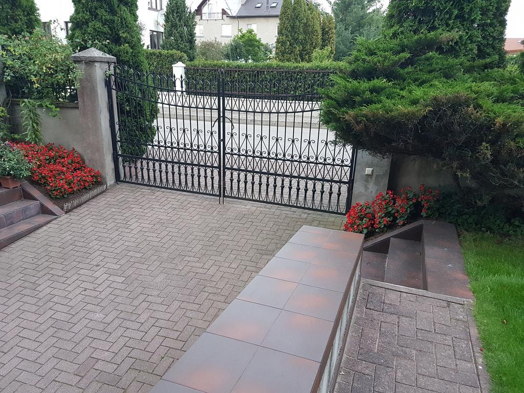 Premium Jacuzzi Apartment Klaipėda Exterior foto